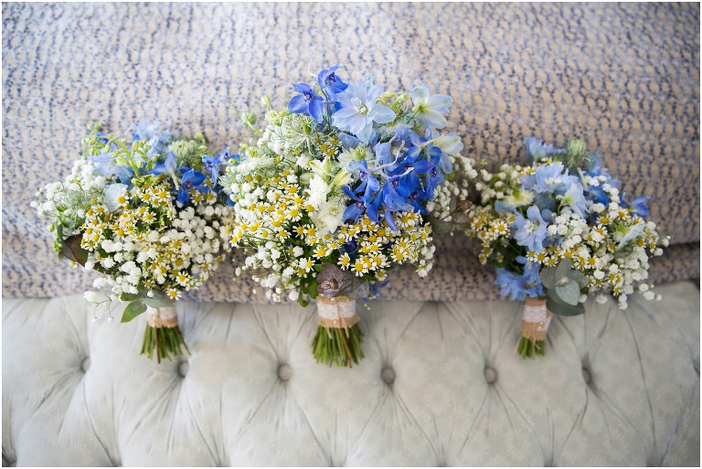 Wedding Photographer Dorset & Hampshire, Three Tuns Bransgore, New Forest Wedding, Wedding flowers